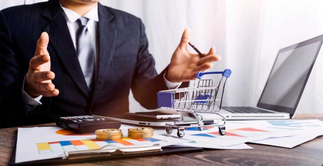 What Does an Assistant E-commerce Manager Do?