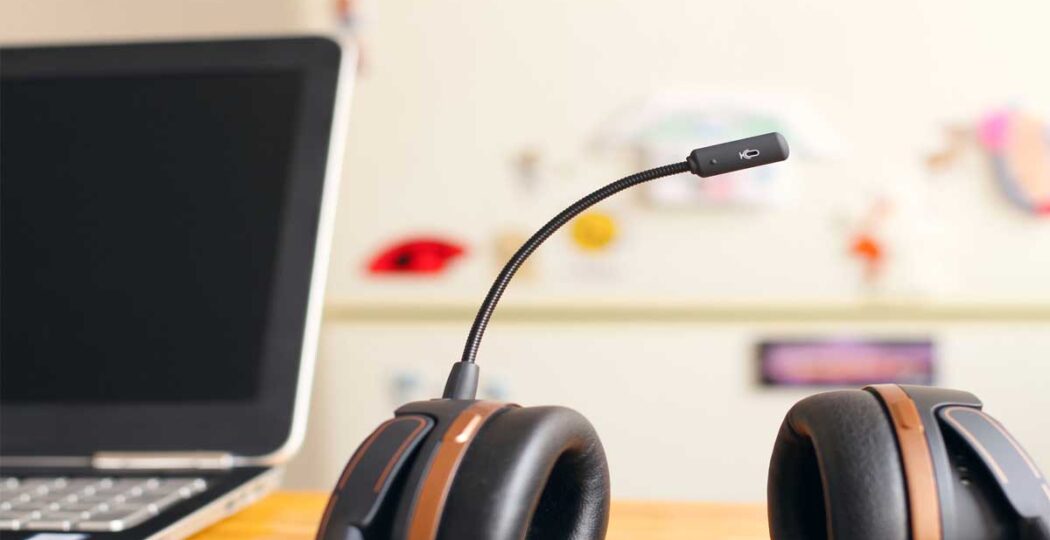 What is the Difference Between a Call Center and a BPO?