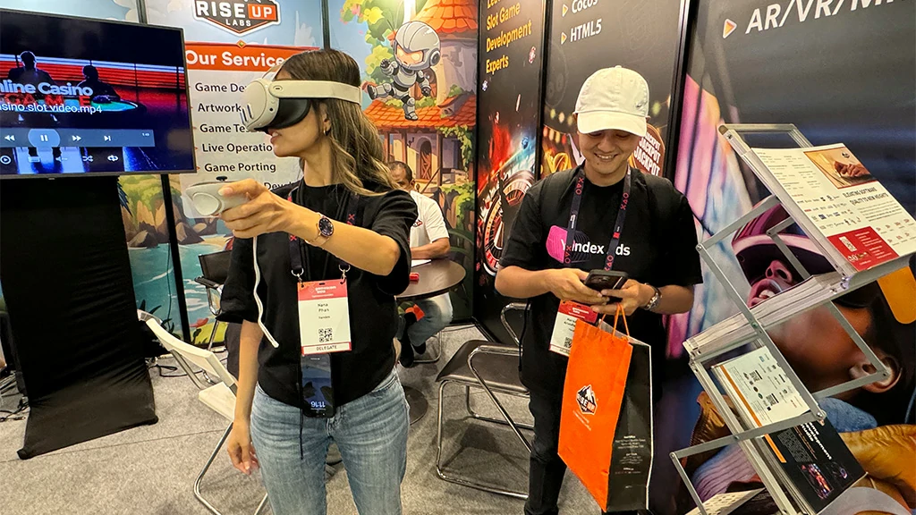 Riseup Labs Secures Success at the Record-Breaking Gamescom Asia 2024 Visitors Playing Riseup Labs' VR Game