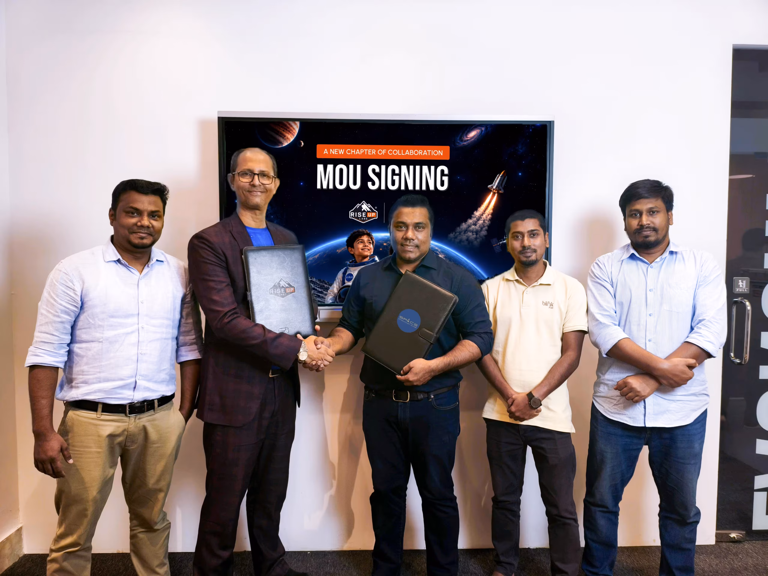 Riseup Labs Signs MoU with Space Innovation Camp as Technology Partner - Group Photo